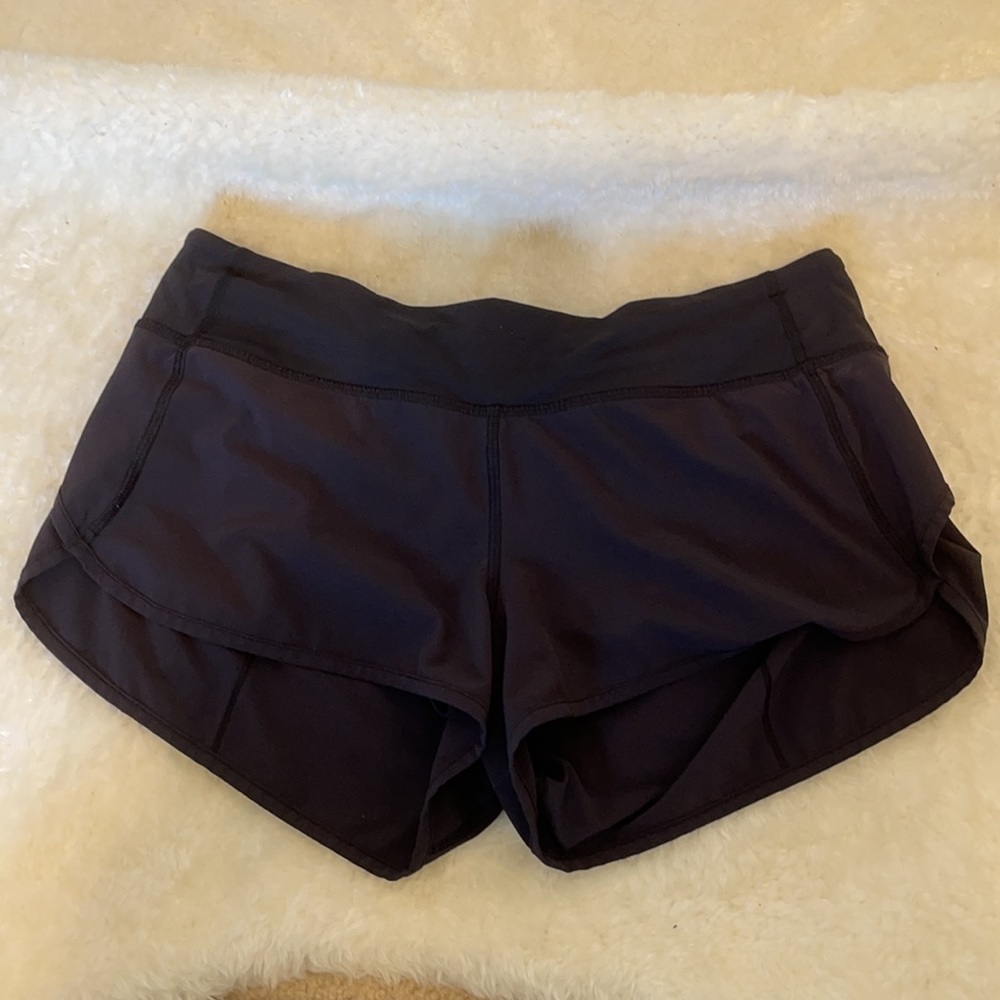 Lululemon Speed Up Shorts 2.5”